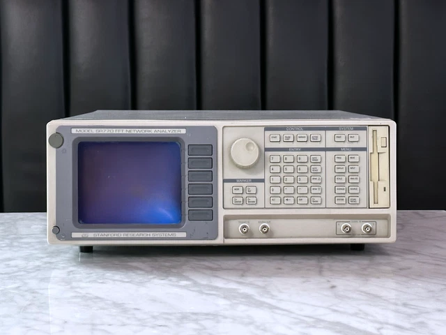 Stanford Research SR770 — 100 kHz FFT analyzer single-channel 90db spectrum