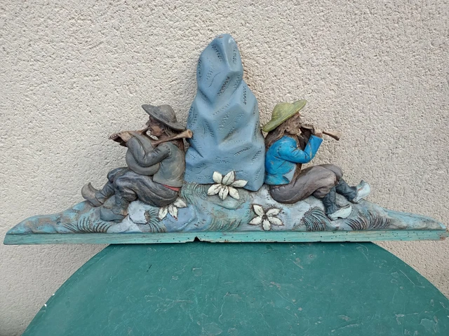 Ancien Fronton en bois sculpte Meuble Breton Art Populaire
