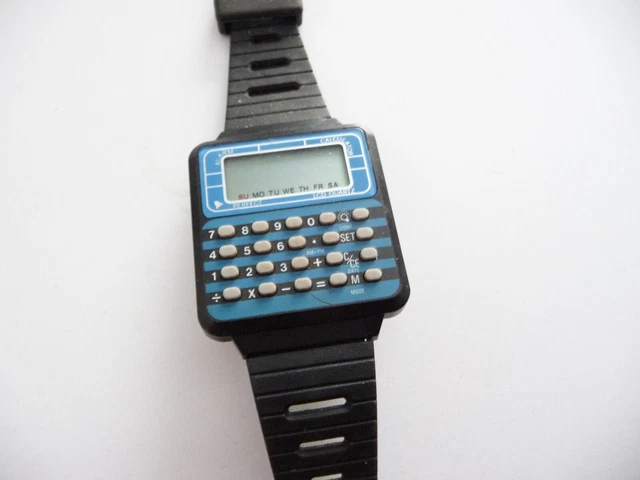 Unusual unbranded vintage LCD calculator wrist watch; multi-button calc case