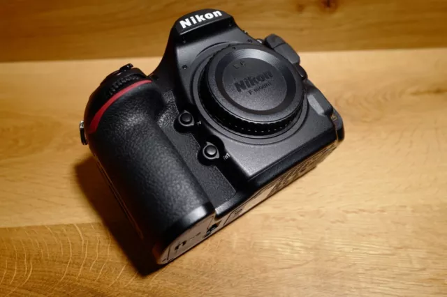 Nikon D850 45.7MP DSLR Digital Camera - Black (Body Only)
