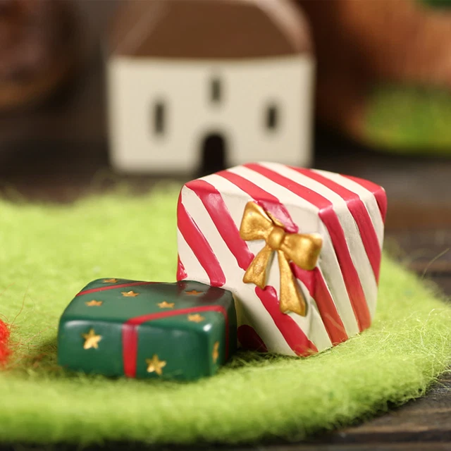 Christmas Ornaments Desktop Decor Adorable Mini Resin Christmas Ornaments Lovely