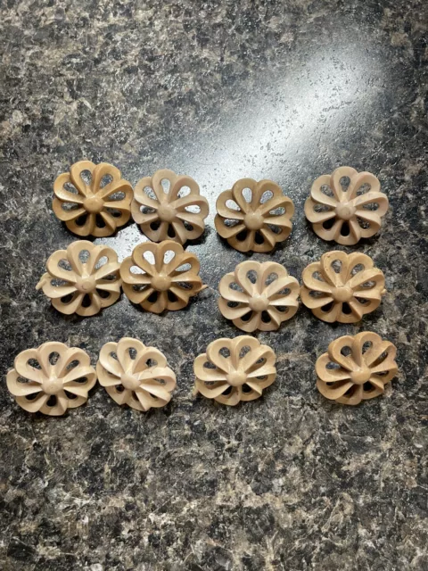 Lot of 12 Vintage Drapery Curtain Tiebacks Metal Plastic Tacks Flowers Baskets