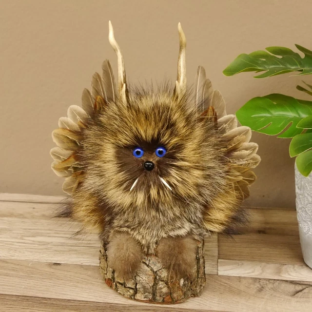 Pequeño Wolpertinger Preparado Con Azul Oscuro Ojos Y Ala #86.2.97