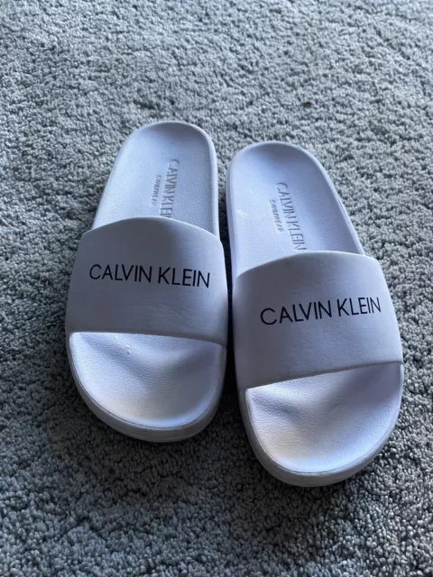 Costumi da bagno bianchi Calvin Klein taglia 13,5 ragazzi ragazze