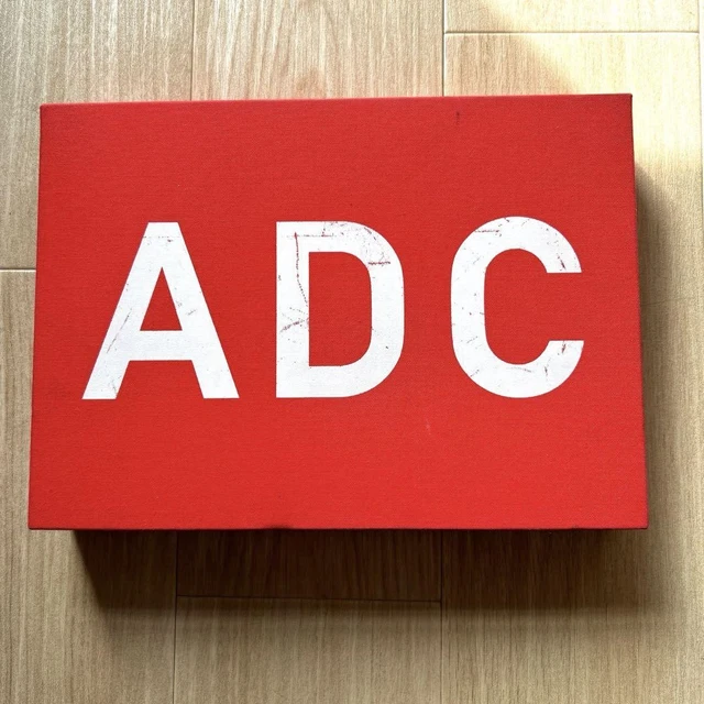 アート・デザイン・音楽 Art Directors Annual 81 Art Directors Annual 81: No. 81 : Art Directors Club: Amazon