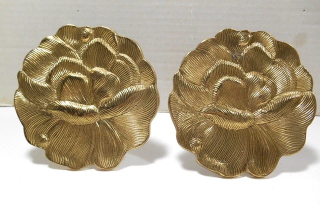 Vtg Brass Curtain Holder Tie Backs 4.5" Round Lotus Flower Pattern India Pair