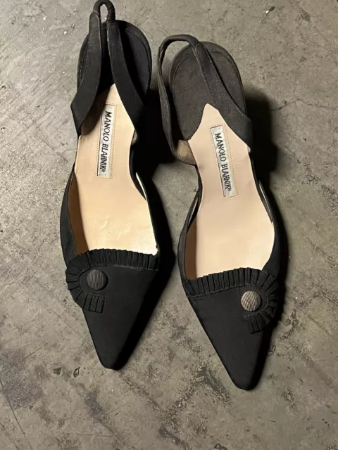 manolo blahnik 37.5