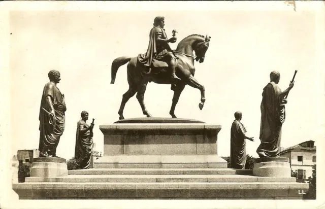 CPSM - CORSE - AJACCIO, Monument de Napoléon et ses quatre Frères, par Barye