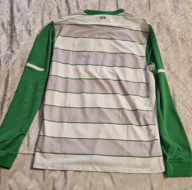 Glasgow Celtic / Celtic 2011-2012 Away Football Shirt Long Sleeve Size: Adults M 2