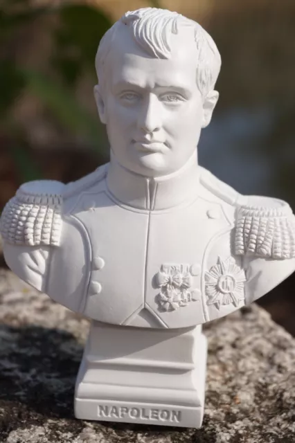 Re0294   Figurine Statuette  Napoleon  Bonaparte Buste   Style Albatre Corse