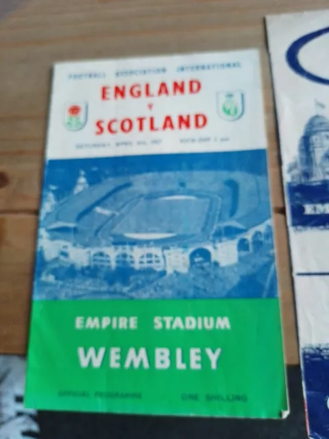 ENGLAND v Scotland  @ Wembley) 1957 With Song Sheet 6/4/1957