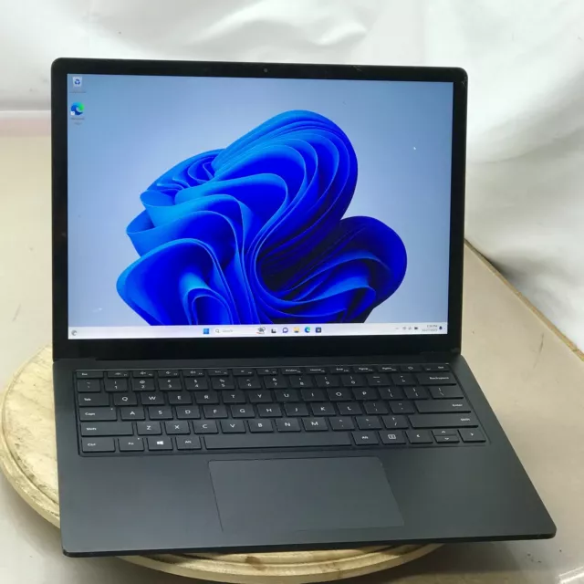 MICROSOFT SURFACE 1868 I5-1035G7 @ 1.20GHz 8GB RAM 256GB SSD TOUCH WIN-11H *READ MICROSOFT SURFACE 1868 I5-1035G7 @ 1.20GHz 8GB RAM 256GB SSD TOUCH WIN-11H *READ