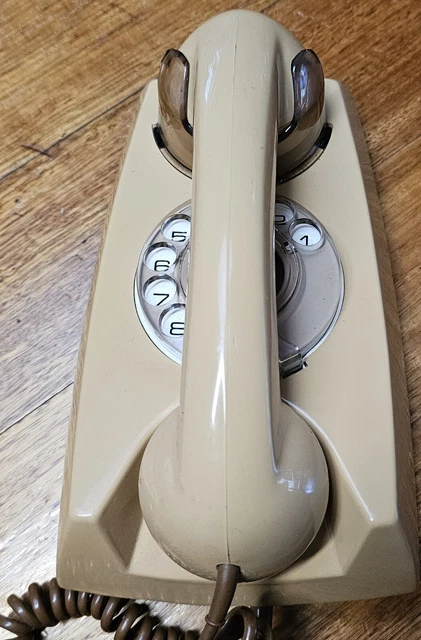 Vintage Telecom  Australia WALL  Mount Rotary Dial Telephone Untested