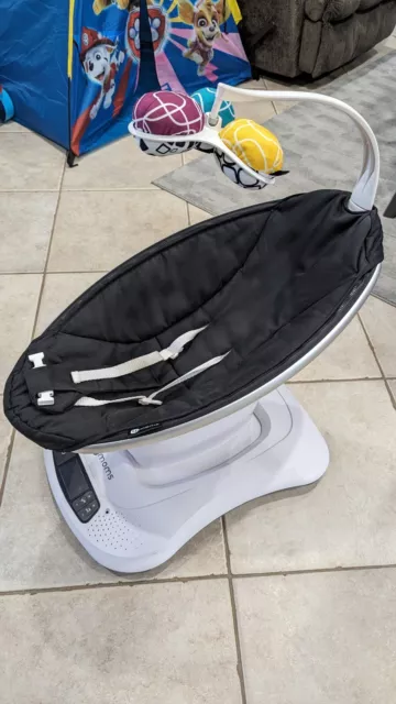 4moms mamaRoo Multi-Motion Baby Swing