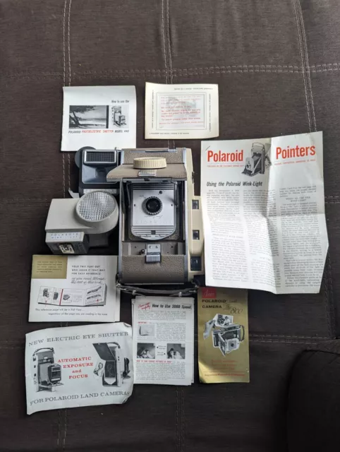 vintage polaroid land camera model 800 Untested