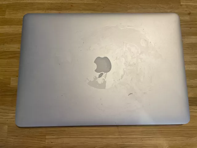 Apple Macbook Pro 15,4" (768Go SSD, Intel Core i7, 2,80GHz, 16Go) Ordinateur...