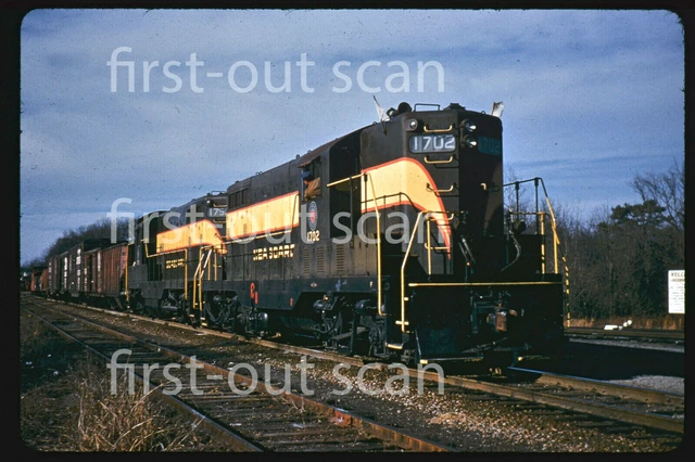 D DUPLICATE SLIDE - Seaboard SAL 1702 GP-7 Action on Freight