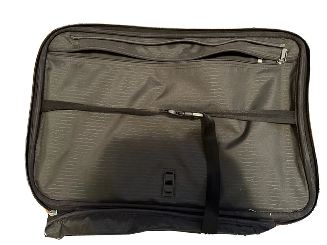 Tumi T-Tech Presidio Park 2-Wheel Carry-On Suitcase Bag USED 9