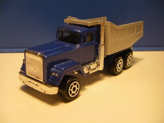 Camion Benne Majorette - Échelle 1/100 - Métal Et Plastique Rouge - Neuf 13 Cm