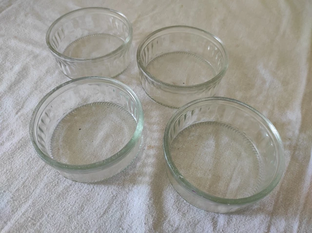 6 raviers/ramequins de chez Duralex en verre ambré en très