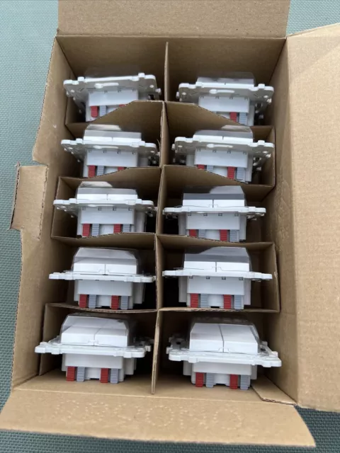 Lot De 10 Double Inter Va Et Vient Hager WE040 Essensya Neuf 10A X 250V