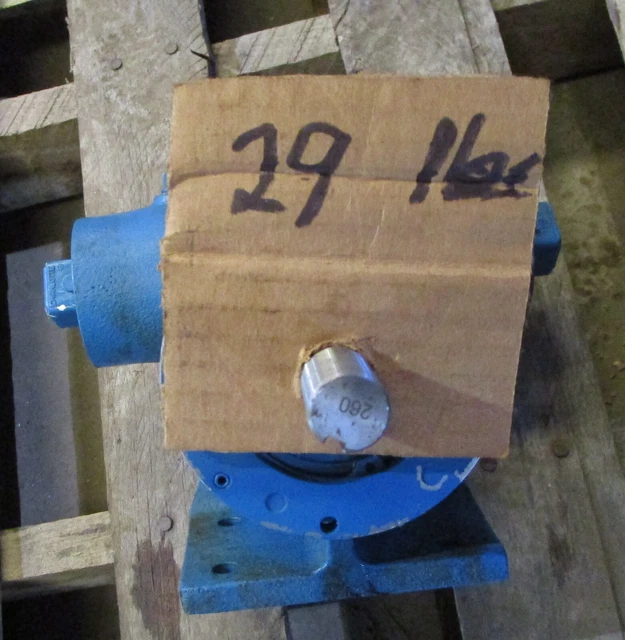 Viking Pump Idex Corp. Cast Iron Gear Pump HL4195 Refurbished / S2 3