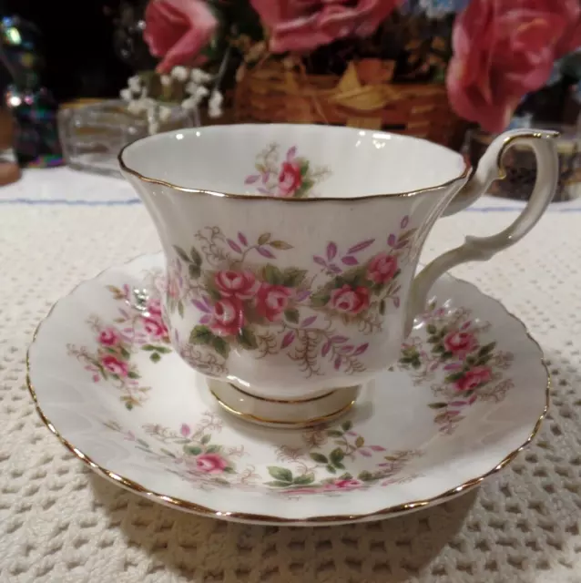 Vintage 1961 Royal Albert LAVENDER ROSE Tea Cup and Saucer Bone China ENGLAND