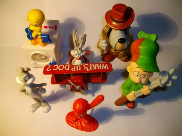 Lot De Figurines Principalement Looney Tunes Warner Bros