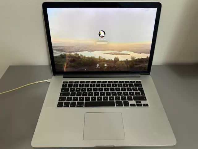 MacBook Pro (Retina Mitte 2012) 8GB RAM 256 GB