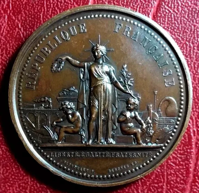 MÉDAILLE EXPOSITION INDUSTRIELLE d' Epinal 1881 par Bescher belle
