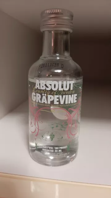 ABSOLUT Vodka Gräpevine Mini /Miniatur  5cl. / 50ml
