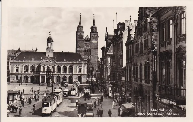 "Magdeburg. Alter Markt mit Rathaus" - alte Ansichtskarte, 1942, echt gelaufen!