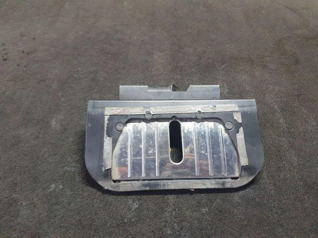 Garniture De Coffre (Stop) D'Origine MERCEDES-BENZ Classe E W211 - Réf. A211684012864 - Neuf Sous Blister