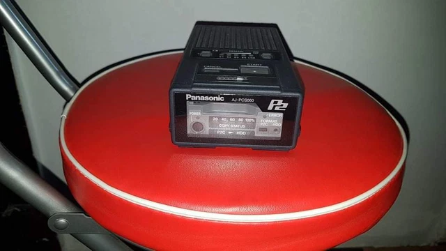 LECTEUR PANASONIC AJ-PCD2 pour carte P2 Panasonic USB 2.0 AJ-PCD2 G EUR 100,00 - FR