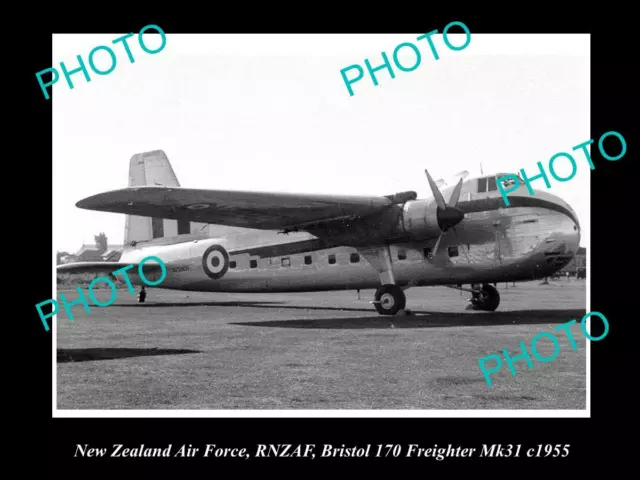 8x6 HISTORIC AVIATION PHOTO OF RNZAF NEW ZEALAND AIR FORCE BRISTOL 170 c1955