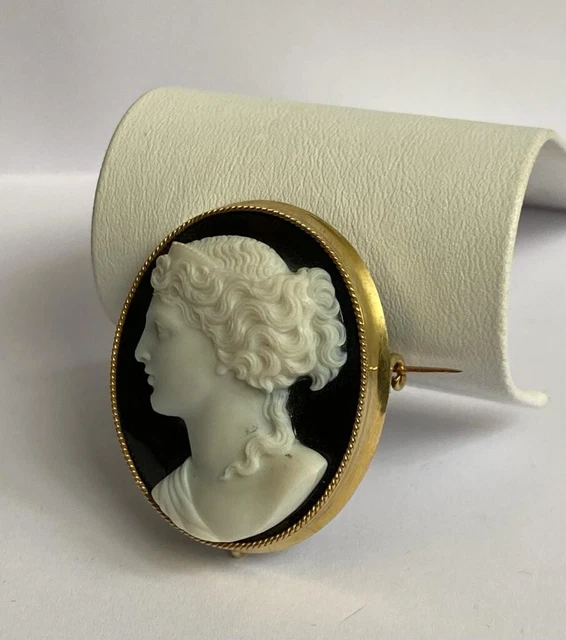 Broche Ancienne En Or 18 Carats Avec Camée Sur Agate - Réf. MP2280 - Occasion