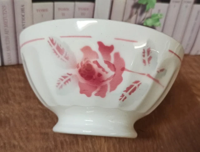 Bol Ancien Côtelés Style Digoin Décor De Roses / Ref 2
