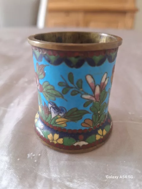 Pot à pinceaux en email et cloisonné. Période Meiji.