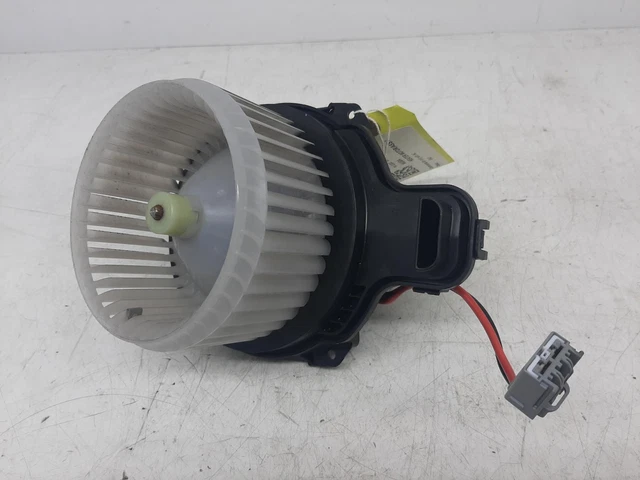 2020 FORD KUGA 2,5 L Assemblaggio ventola ventilatore riscaldatore benzina/soffiatore
