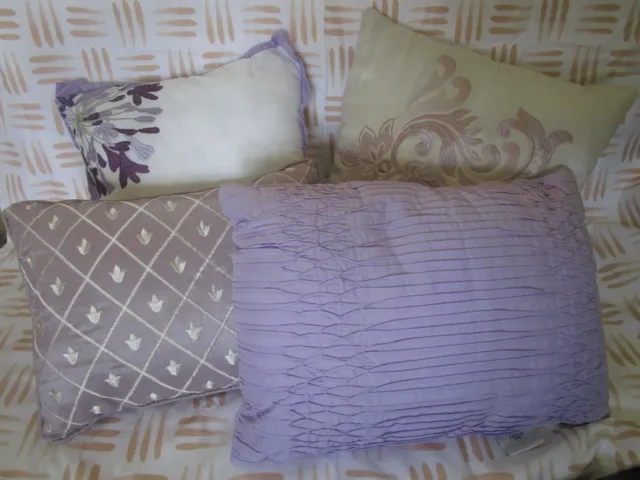 Carleton Varney  & Highgate Manor 4 Decorative Pillows - New