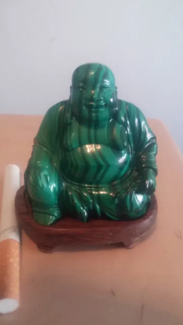 Buda de alabastro verde