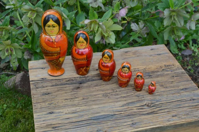 Set of 6 Vintage Russian Nesting Matryoshka Doll