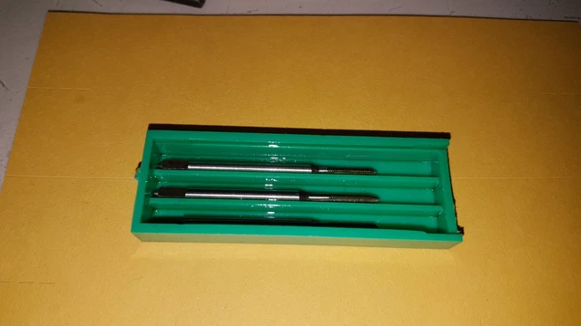Jeu De 3 Tarauds à Main FANAR HSS M2,5 DIN-352 Pas à Droite - Neuf