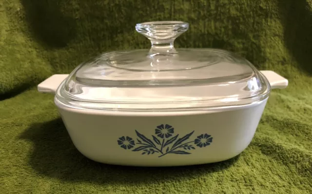 Corning Ware Vintage 1 qt P-1-B Casserole Dimple Lid Cornflower Blue Made in USA