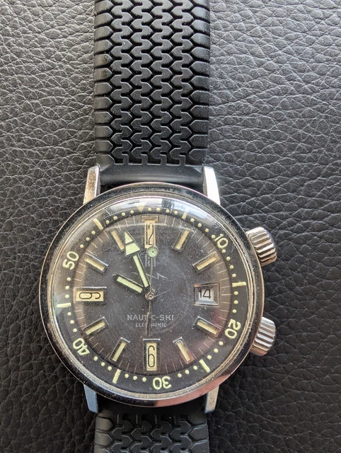 Montre Lip Super Nautic Ski 42mm – Édition 1972 – Calibre électromécanique Vintage