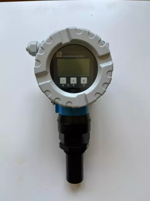 Endress + Hauser Prosonic M FMU40-ARB2A2 Ultrasonic Measurement Füllstandssensor