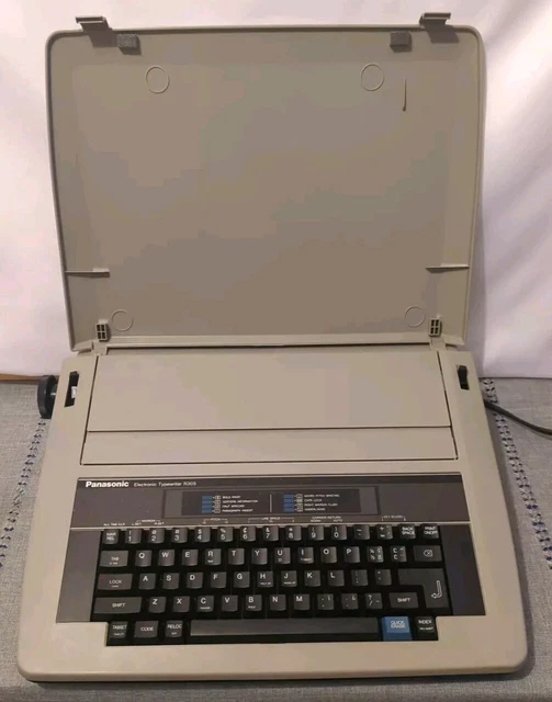 VINTAGE PANASONIC ELECTRONIC Typewriter KX-R305 Portable Working ...