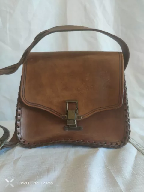 Vintage Hand Tooled  Tan Brown Leather Satchel Shoulder Bag