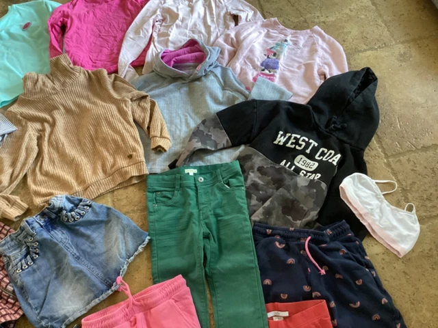 Girls age 8-9 years large clothing bundle, good wardrobe selection 4