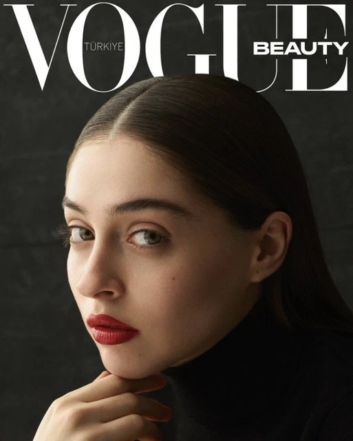 VOGUE TÜRKIYE MAGAZINE December 2019 EUR 151,49 - PicClick ES